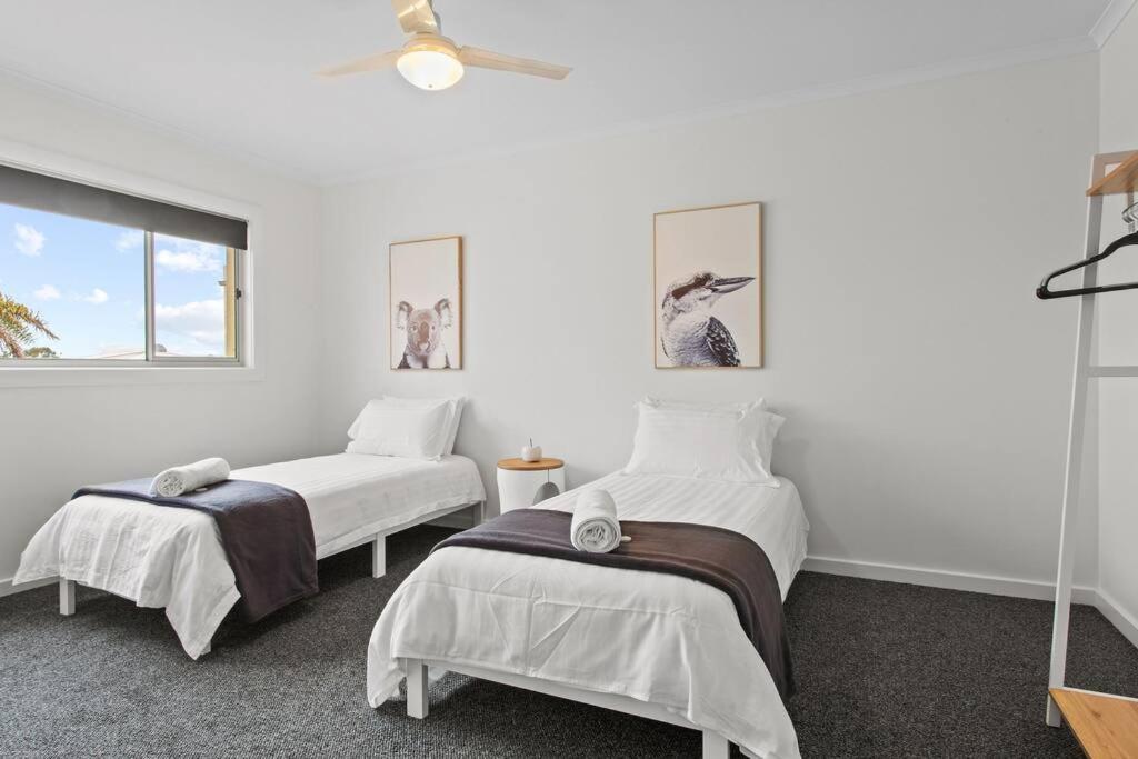 Appartement Waterfront Townhouse - Picturesque Marina Views à Port Lincoln Extérieur photo